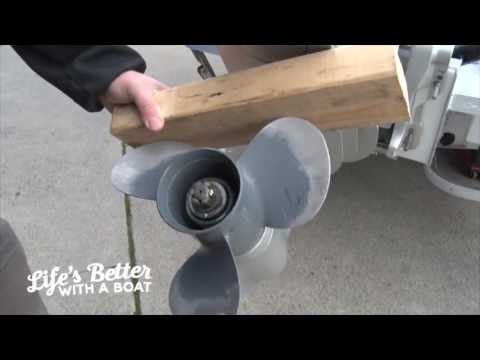 How to pull off the propeller from your outboard motor and check for tangled fishing line