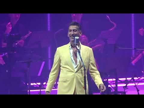 Danny Vera - Snow in april (Live in Ziggo Dome with the Neon Orchestra)