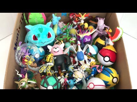 LEGENDARY POKEMON Lugia Mewtwo HO-OH Kyogre Rayquaza Xerneas Groudon Box Full of Pokémon Figures