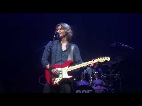 Dire Straits Experience - Wild west end (Live in Rotterdam)