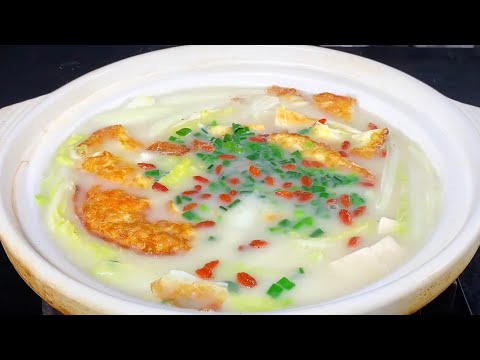 The boneless carp soup is milky white and nutritious. It is so delicious. [Yihua Food] #FoodTutorial