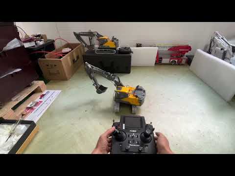 EC160E 1:14 RC Hydraulic 3 Arms Excavator Remote Control Diggers Standard Version