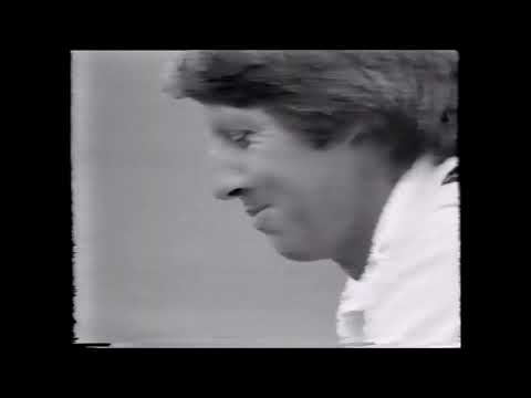 Australian fast bowler Jeff Thomson Pioneer Jelly advert