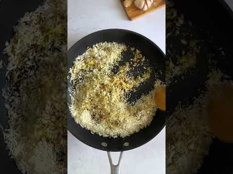 Crunchy Garlic Panko Crumb  #crumblycrunchy #garlicpasta