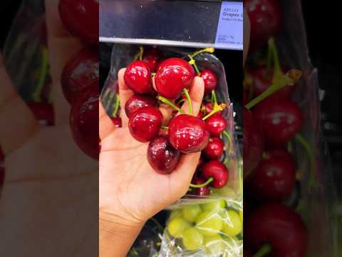 American Cherries 🍒 #shortsfeed #fruitcutting #shortsviral #nature #trending #fruitasmr