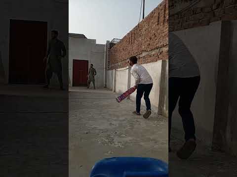 viral #viral #100ballcricket #cricketenthusiast #cricket #100balls #cricketfan #kite #1ball #crick