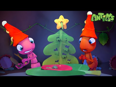 Christmas Party Trouble! 🎄❄️ | Antiks 🐜 | Funny Cartoons for Kids